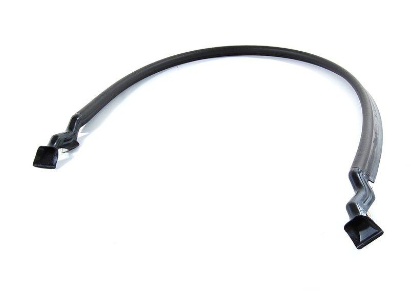 Уплотнитель капота Ср E60 / E61 / E60 LCI / E61 LCI