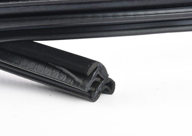 Уплотнитель двери Л