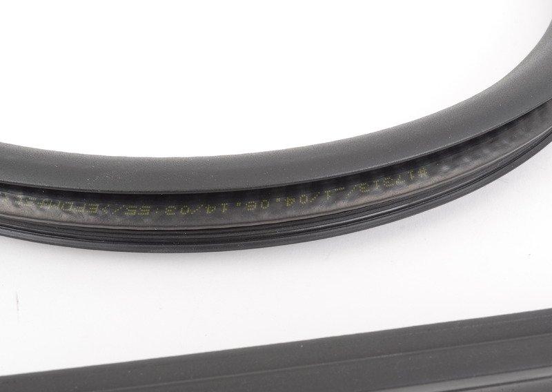 Уплотнитель двери Л