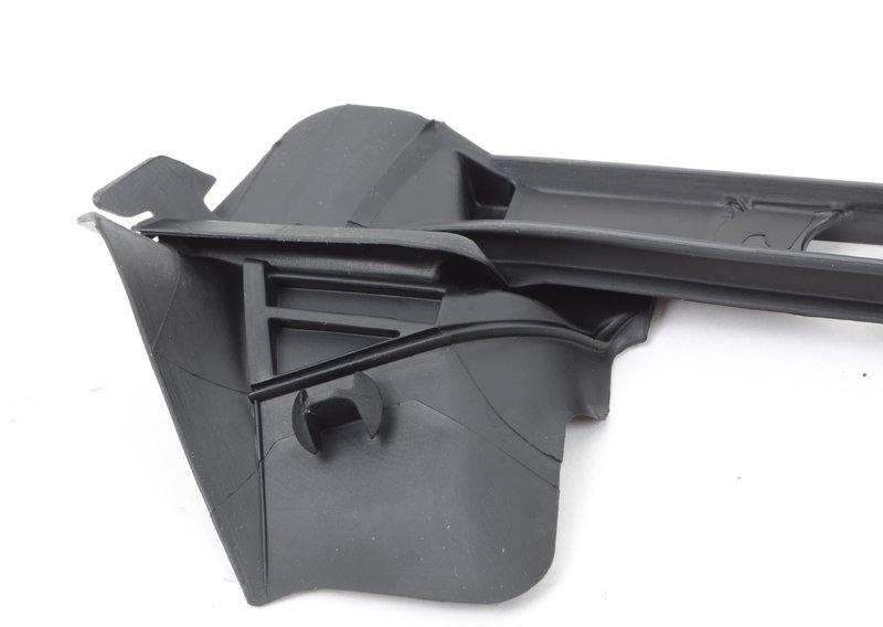 Уплотнитель центральной стойки 1