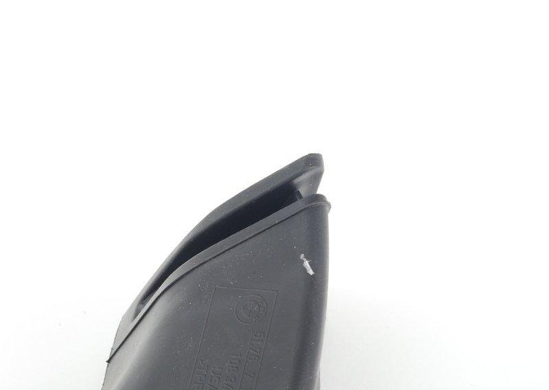 Уплотнитель жгута проводов