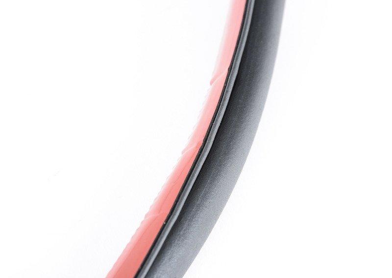 E71 / E72 Hybrid  Уплотнитель двери зд пр