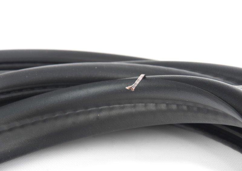 Уплотнитель багажной двери