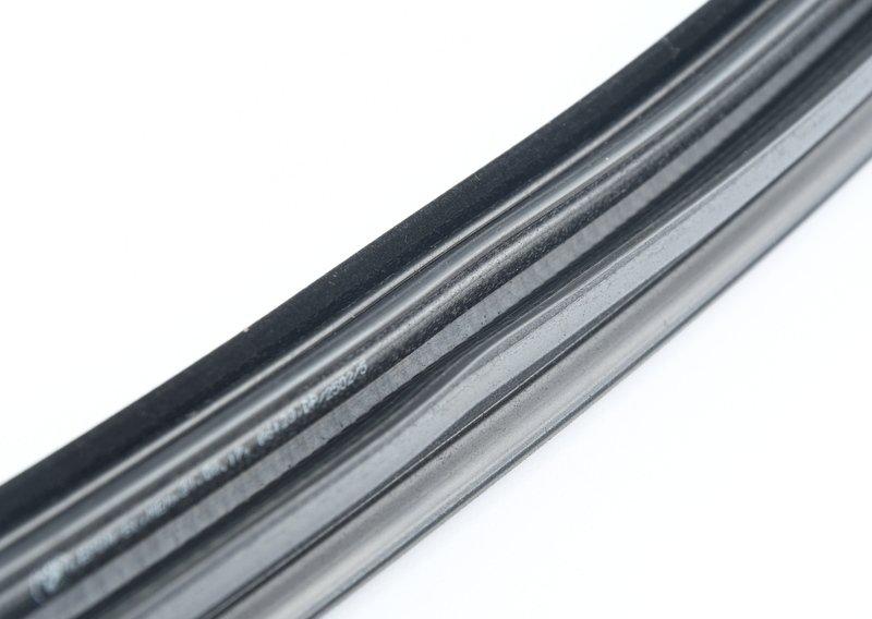 Уплотнитель двери П