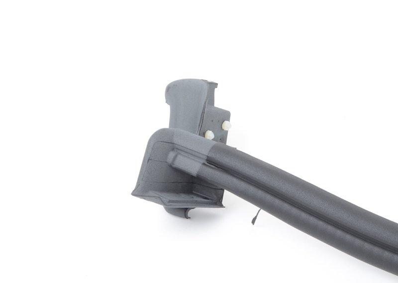 Уплотнитель двери относ.центр.стойки П