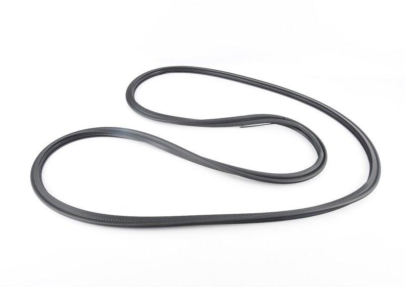 Уплотнитель багажной двери