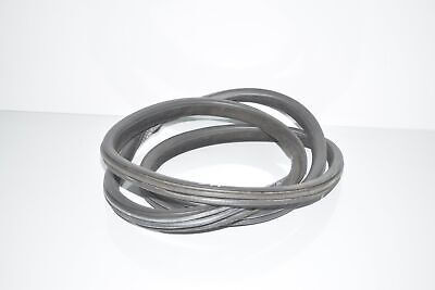 Уплотнитель двери сзади  F16 / M F86