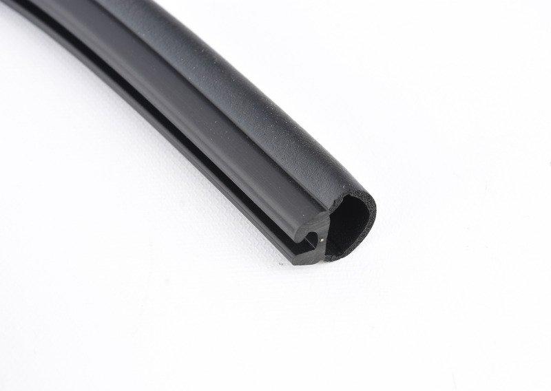 Уплотнитель капота Пд G30 / G31 / G38 / F90 M5