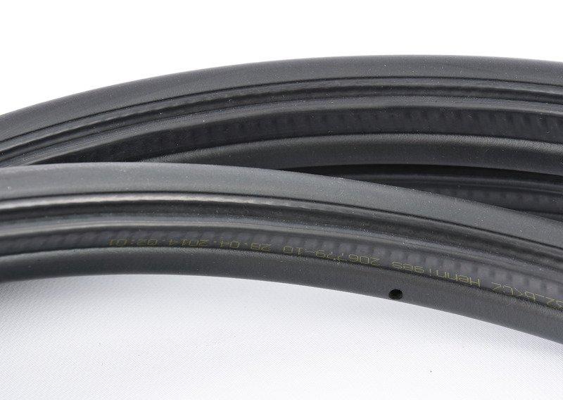 Уплотнитель багажной двери