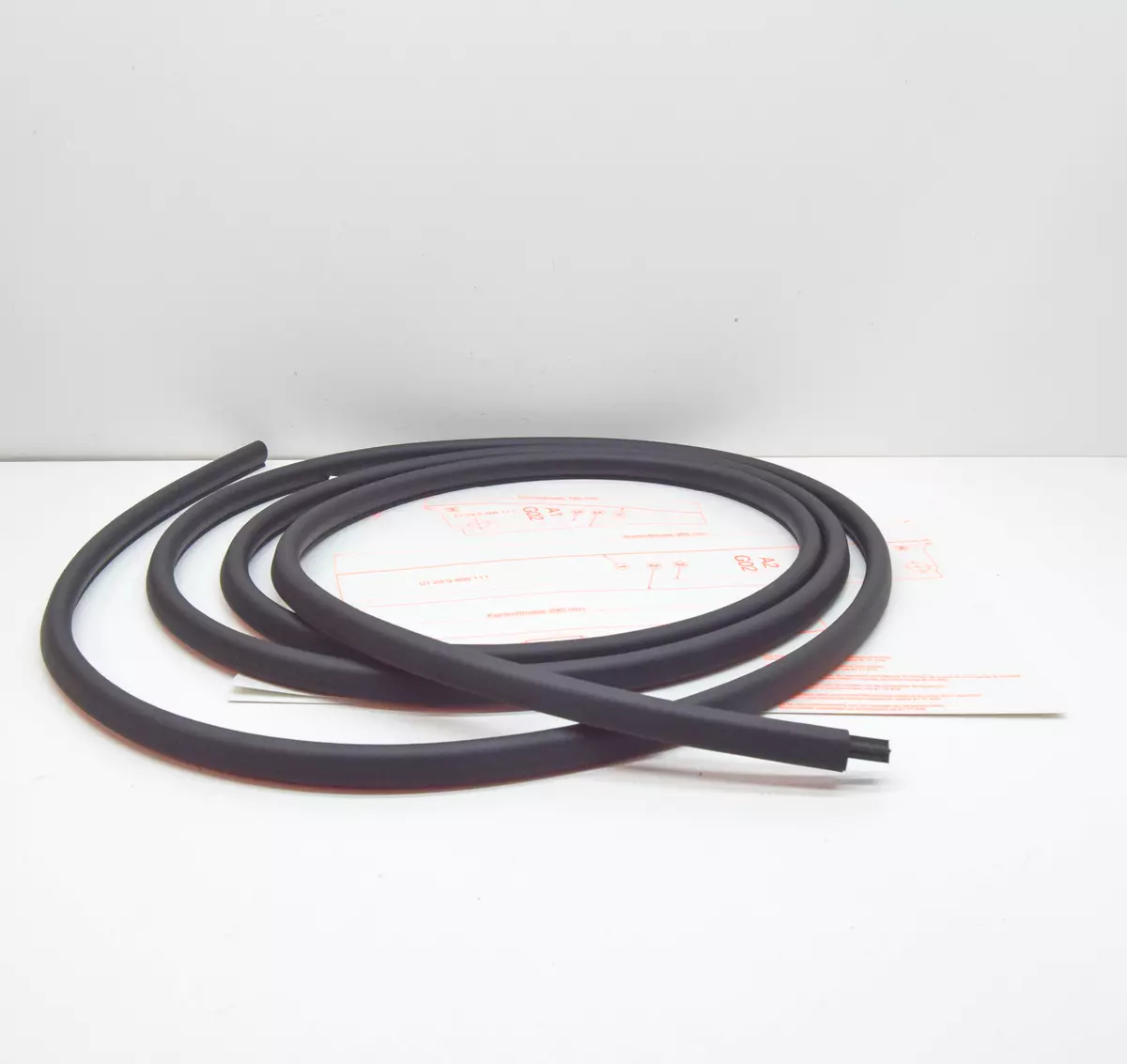 G02 уплотнитель двери