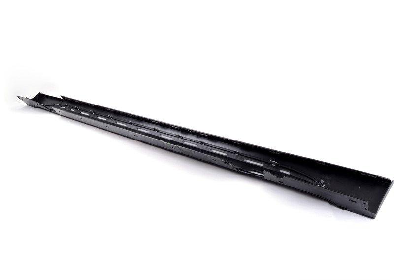 E84 накладка порога правая спорт