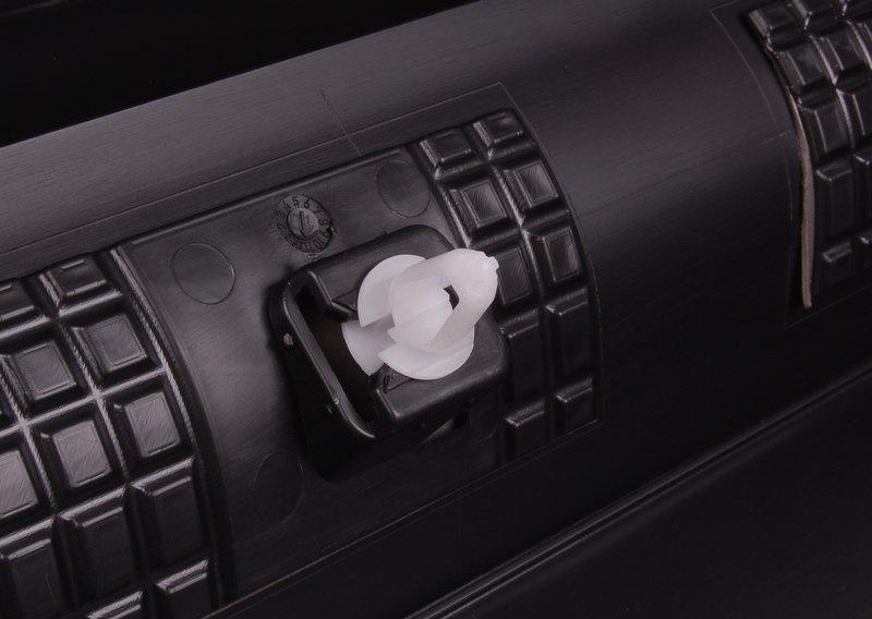 Планка швеллера Л загрунтованная