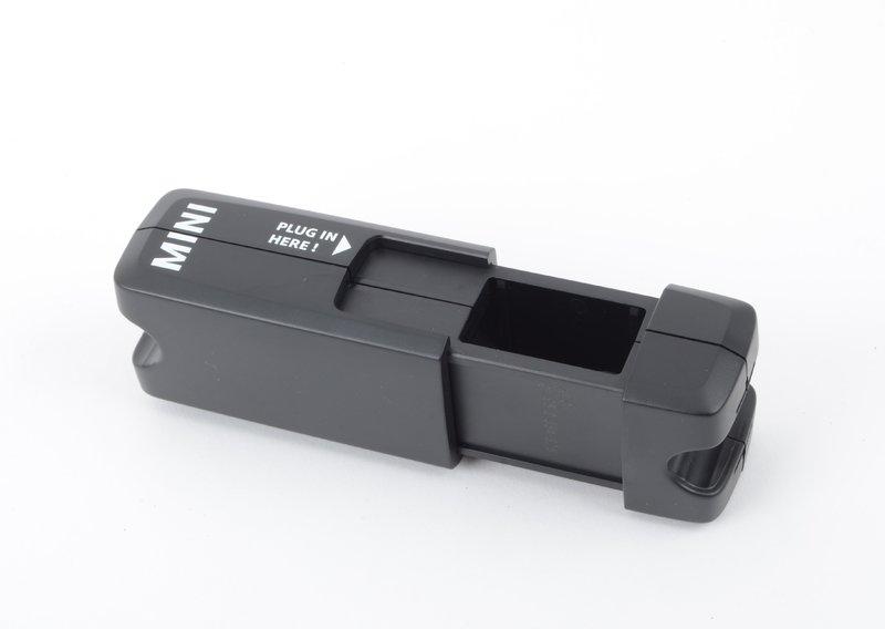 Базовая опора слева