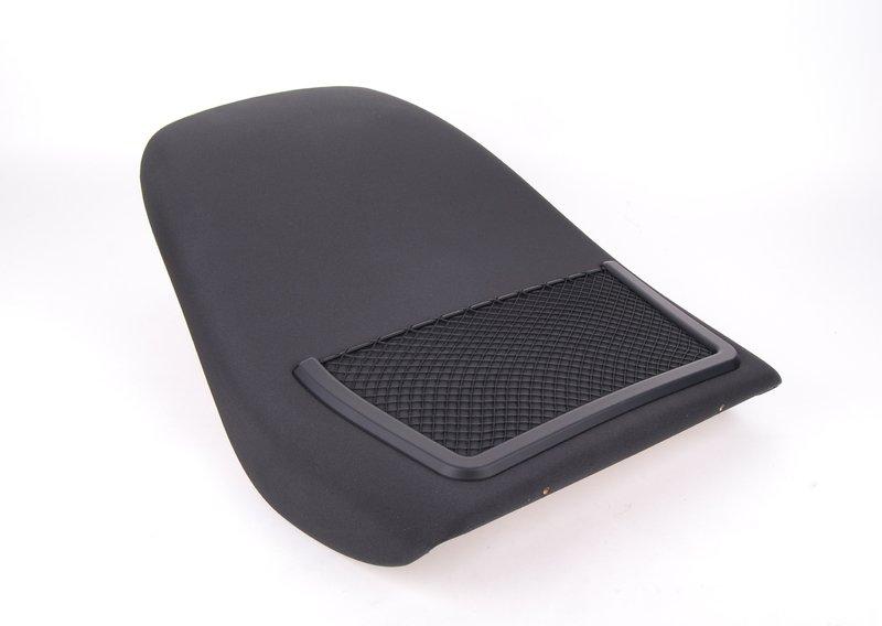 Задняя панель с сетчатым карманом