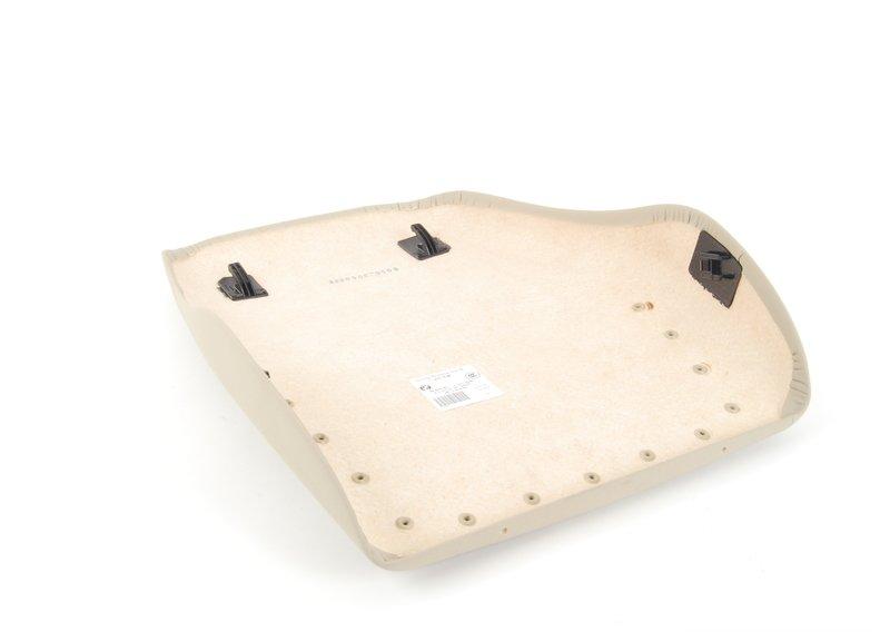 Задняя панель с сетчатым карманом