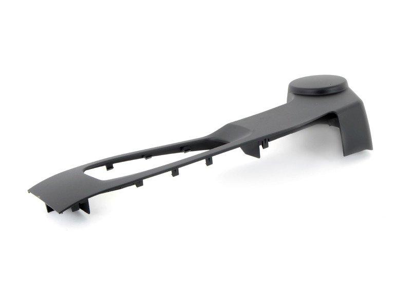 E60 накладка водительского сидения черная