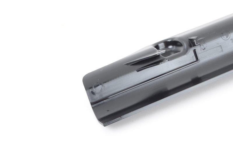 E81/E90/E84/EF25 Накладка направляющей сиденья П