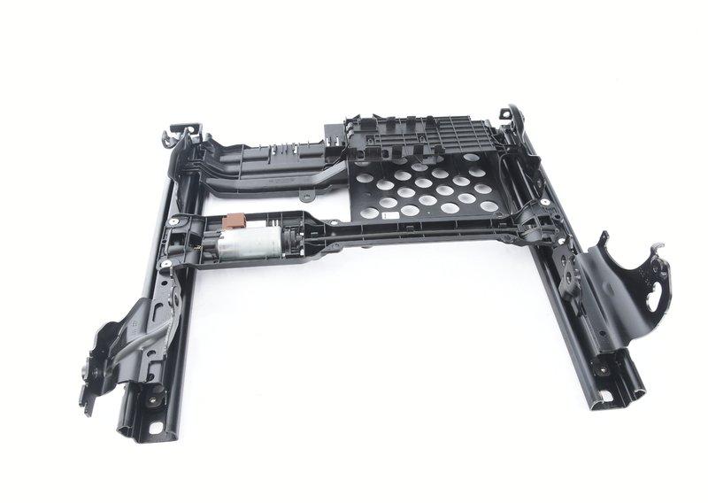 Направляющая сиденья с э\приводом Л