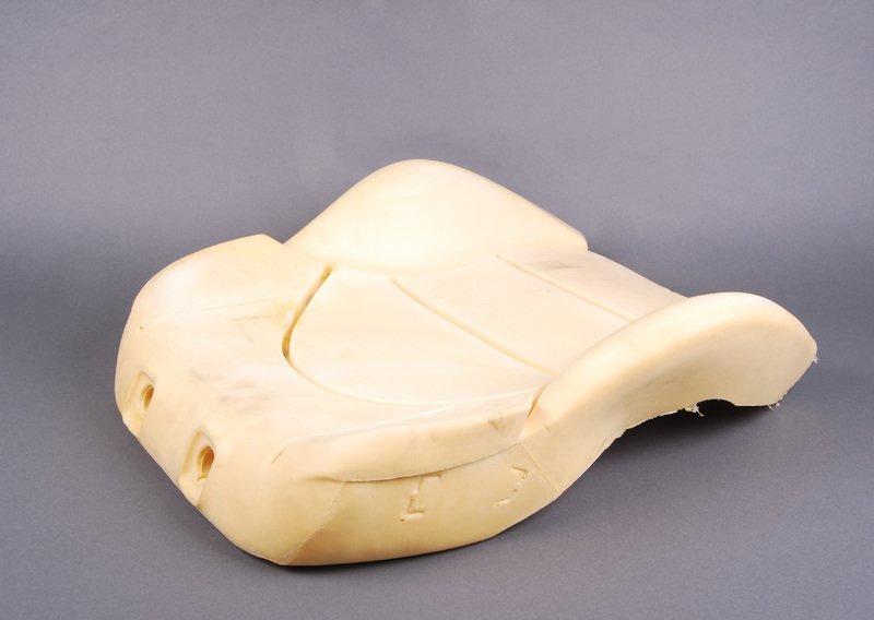 Деталь набивки спинки