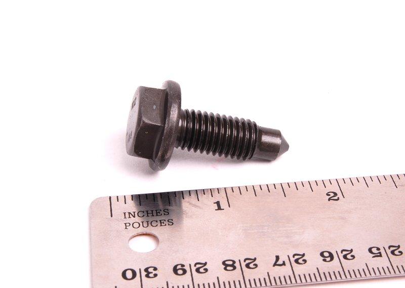 Болт с шестигранной головкой