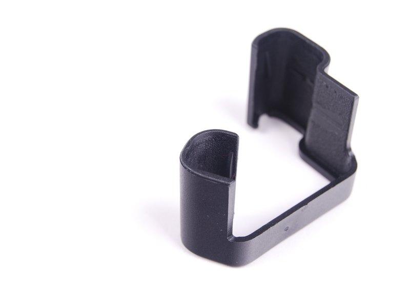 Защитный кожух направляющей сиденья