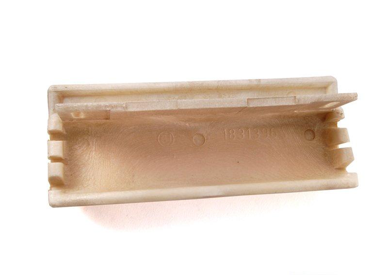 Замыкающий элемент не обтянут