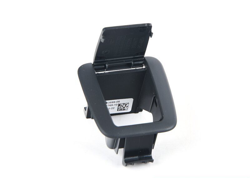 G31/G32 GT Накладка Isofix