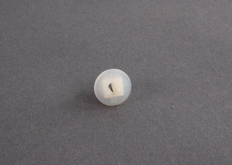 Распорная гайка