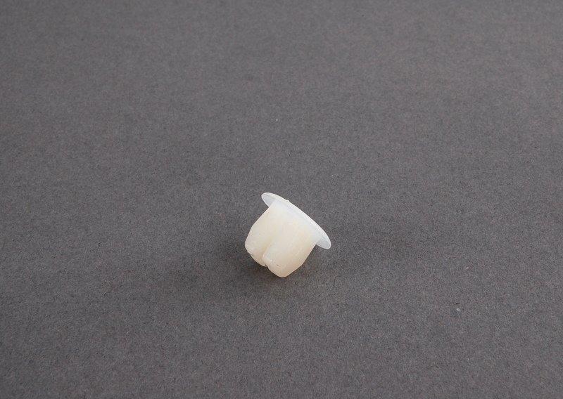 Распорная гайка