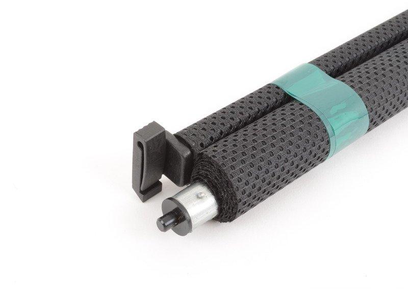 Шторка сдвижной крышки люка