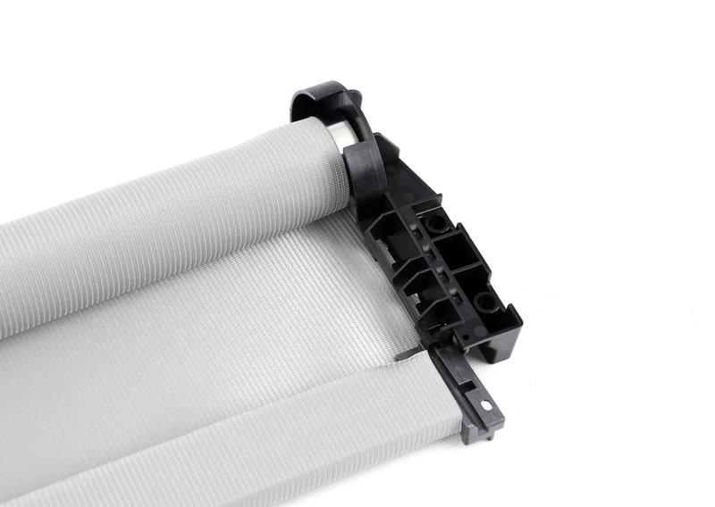 Солнцез.штора панор.крыши с э/приводом