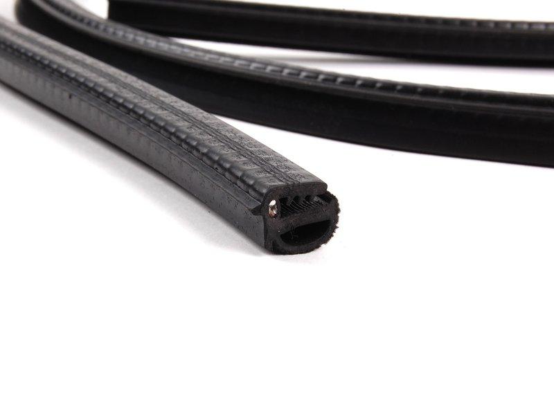 Упл.прокладка по периметру крышки люка