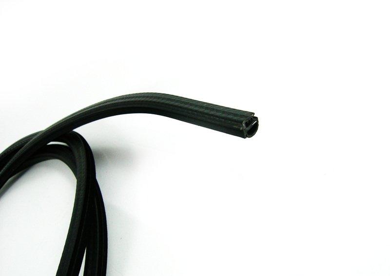 Упл.прокладка по периметру крышки люка