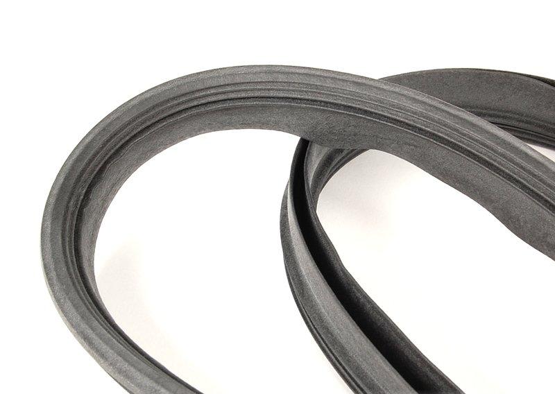 Уплотнитель каркаса люка с крышкой