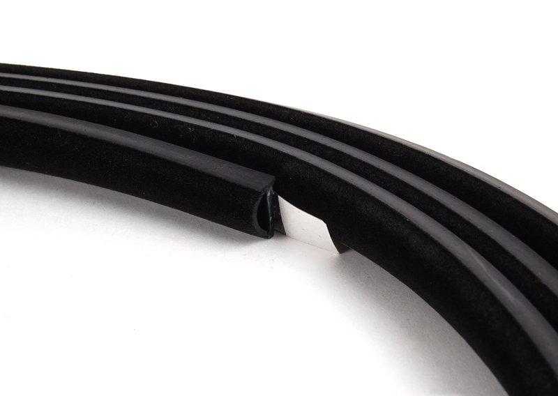 Упл.прокладка по периметру крышки люка