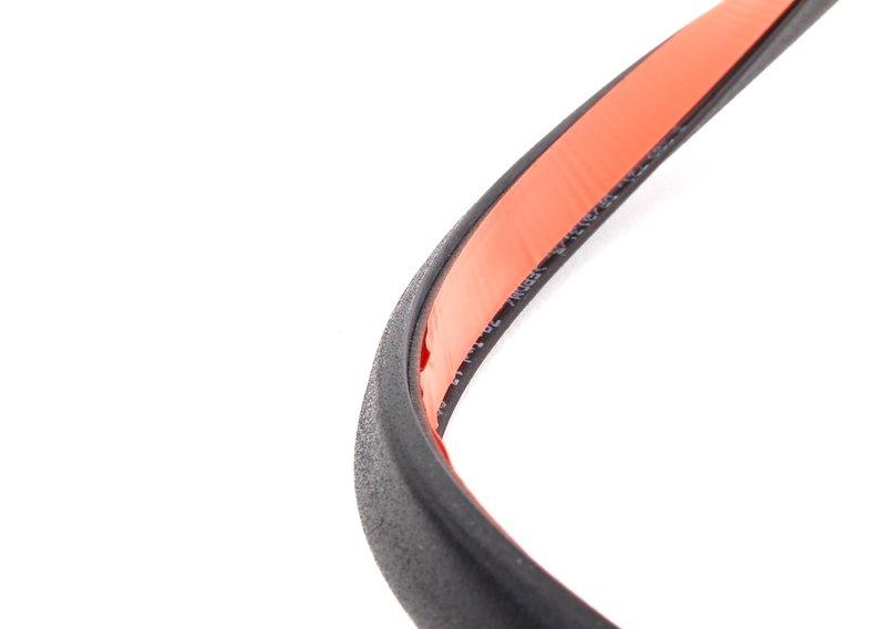 Уплотнитель крышки люка Зд