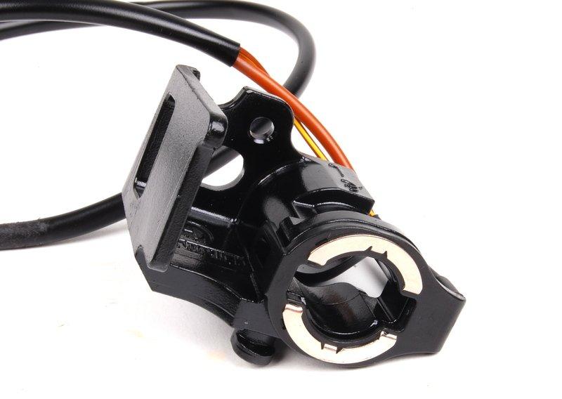 Кронштейн жест.цельнос.крыши Л