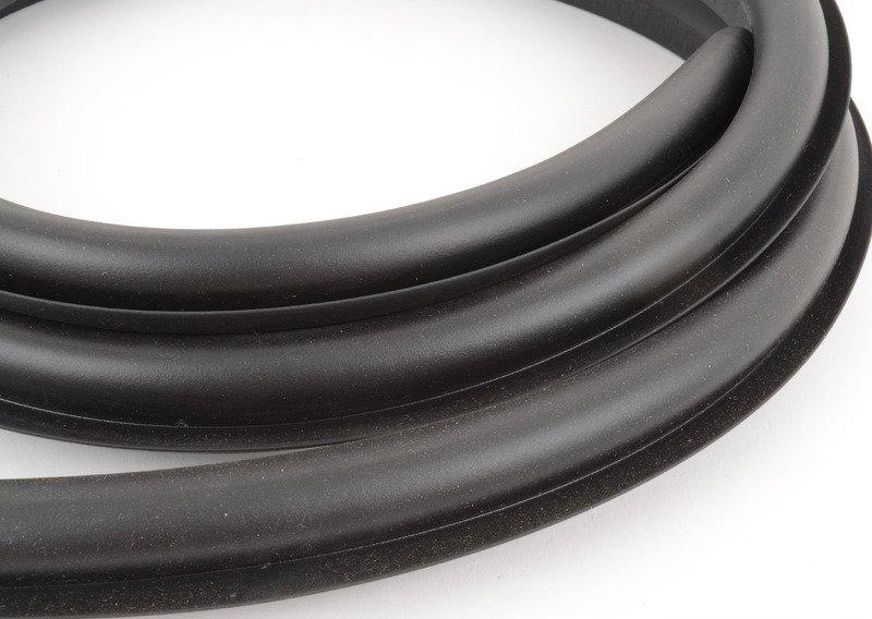 Уплотнитель рамы задн.окна съемной крыши