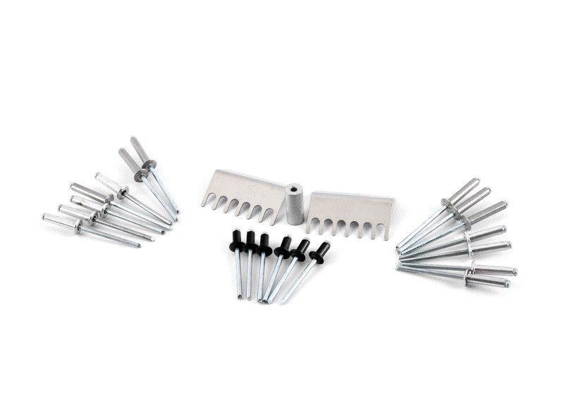 Ремкомп.вставки в обтяжке задней стойки