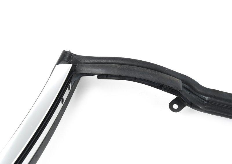 Уплотнение панели крыши Ср