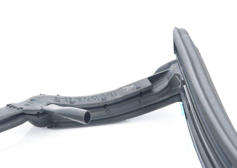 Уплотнение панели крыши Ср