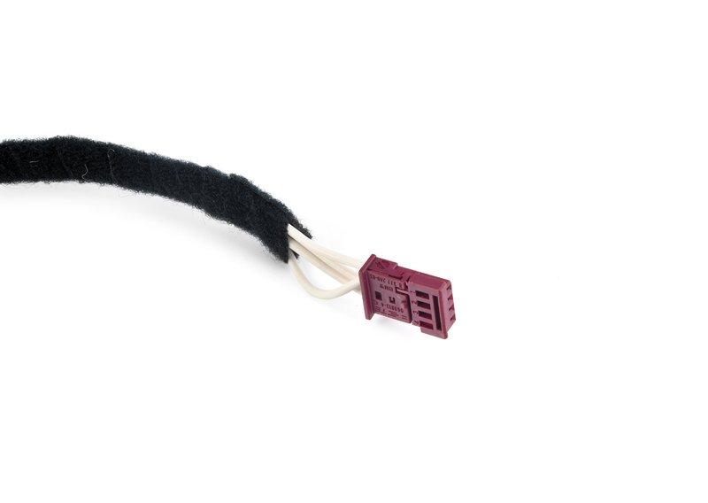 Переходный кабель блока задних фонарей