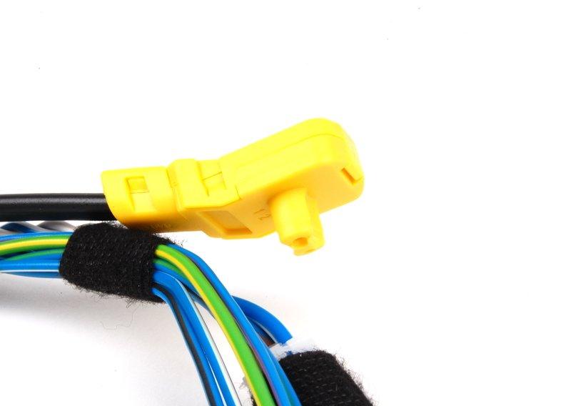 Провода на стороне водителя