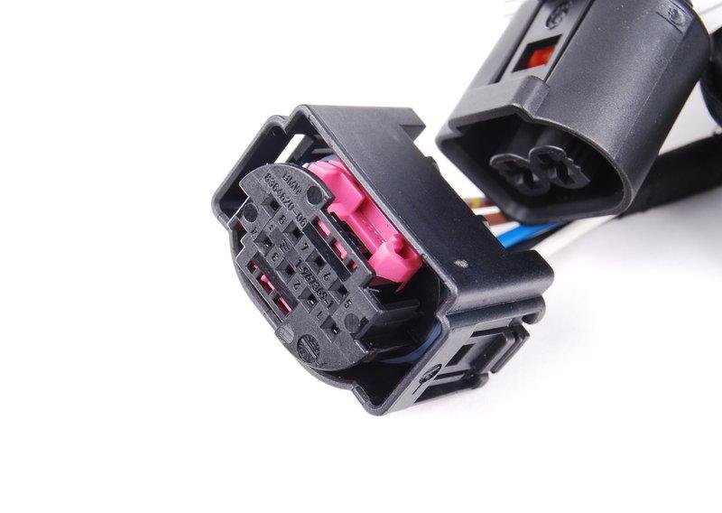 Провода на стороне переднего пассажира