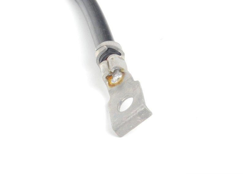 Минусовой провод аккумуляторной батареи