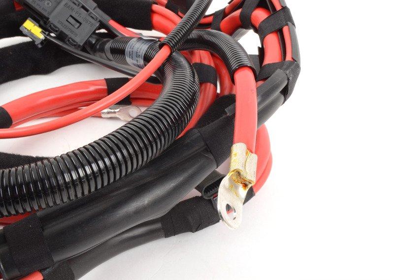 Плюсовой провод аккумуляторной батареи