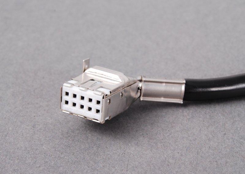 Соединительный кабель CD-чейнджера