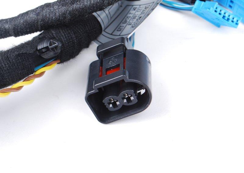 Провода на стороне водителя