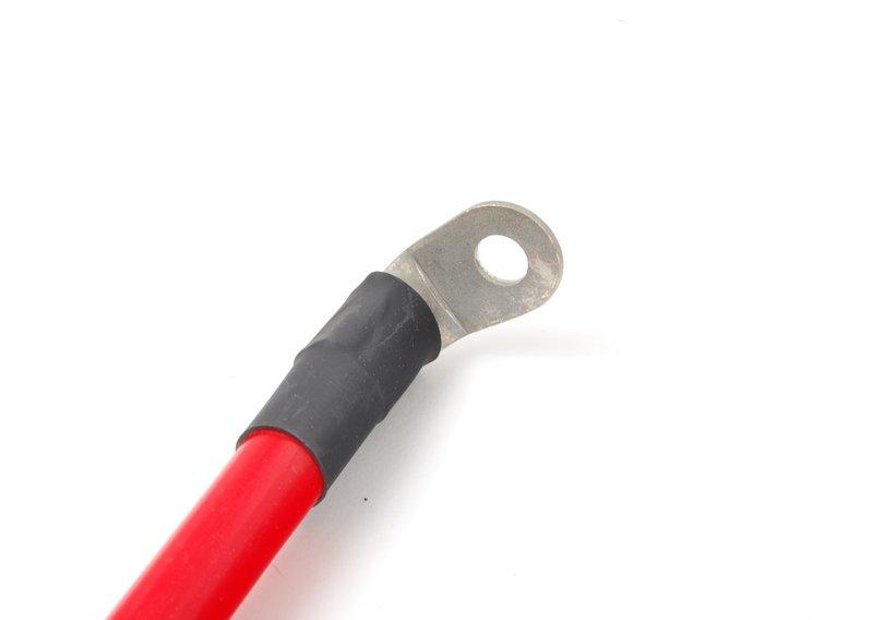 Плюсовой провод аккумуляторной батареи