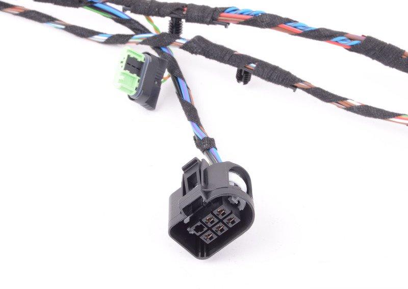 Провода на стороне переднего пассажира